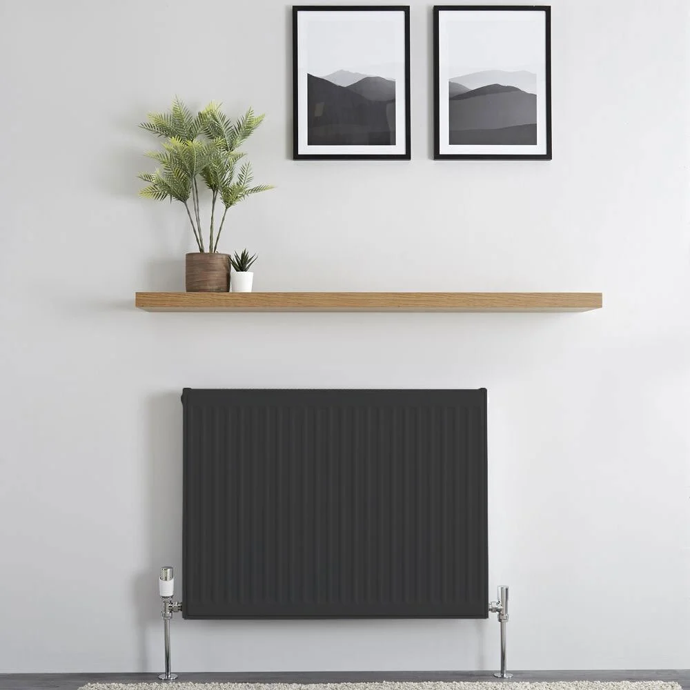 Paneelradiator zwart